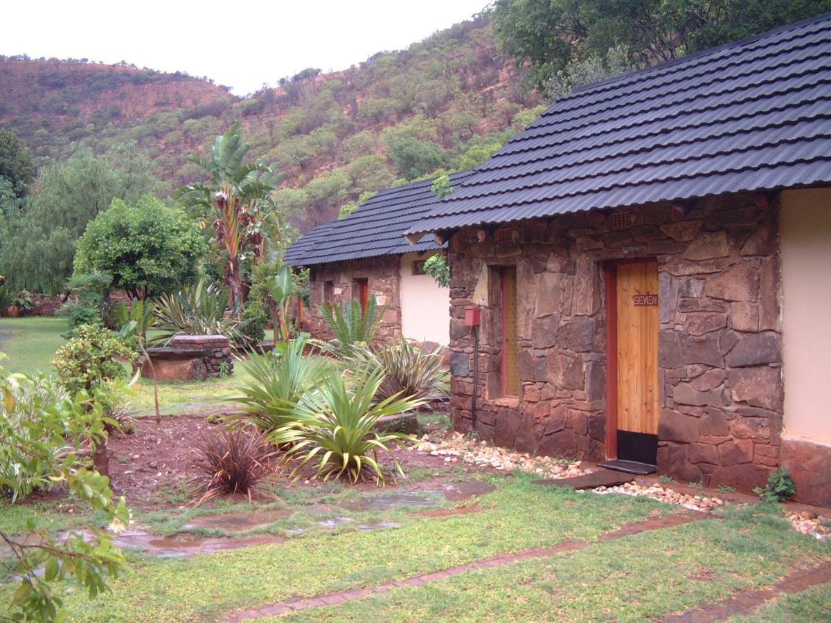 Echo Caves Hotel Ohrigstad ภายนอก รูปภาพ